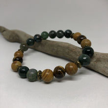 Load image into Gallery viewer, Earth Element Mala Bracelet
